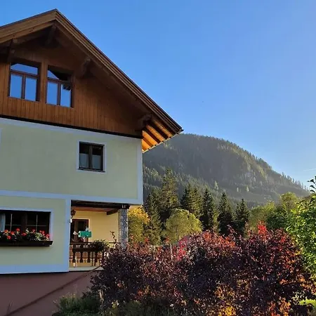 Haus Im Gruenen Lägenhet